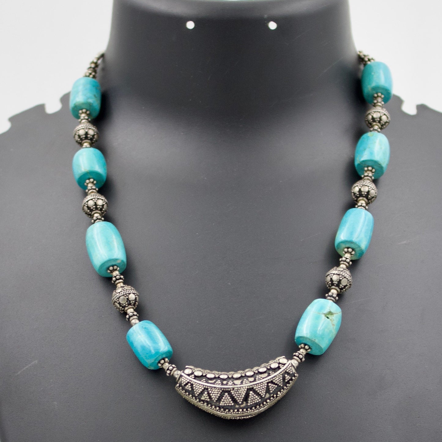 Vintage Turquoise Handmade Rawa Pendant Necklace in Sterling Silver
