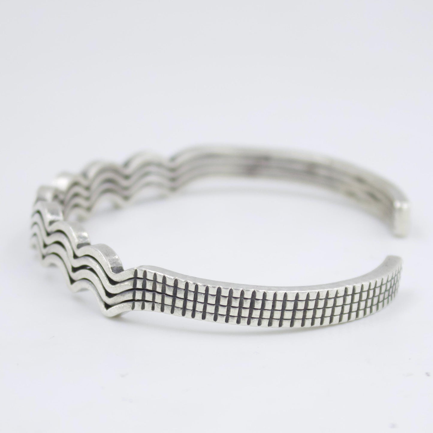 Indonesian Handmade Unisex Slim Cuff Bracelet in Sterling Silver