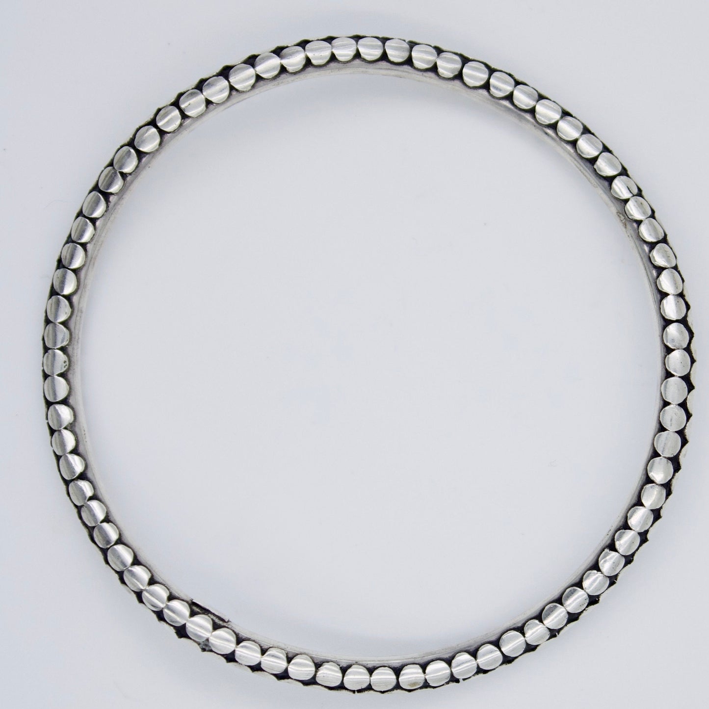 Vintage Indonesian Minimalist Pebble Slip On Bangle in Sterling Silver
