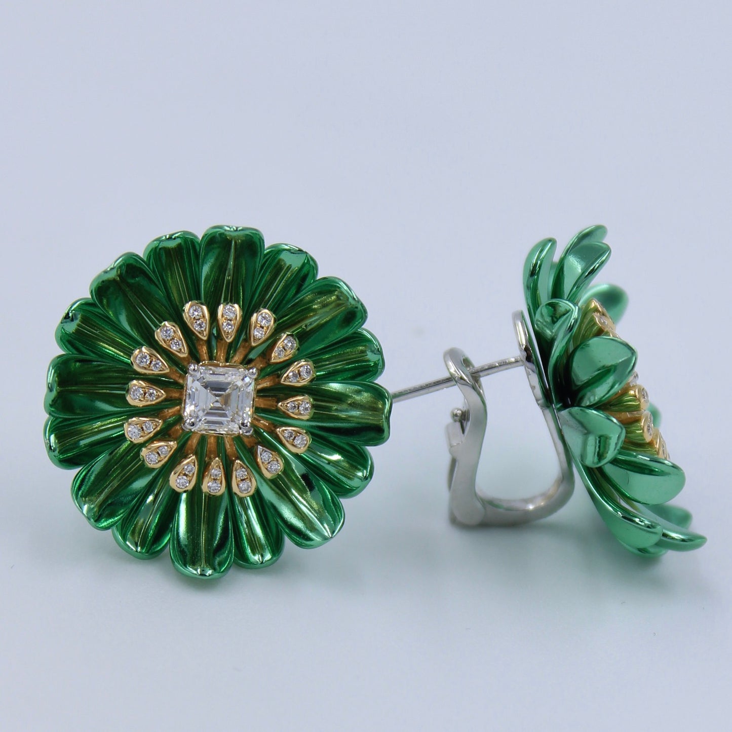 GIA Certified 1.19 Ct Asscher Cut Solitaire Floral Stud Earring 18K Green Gold