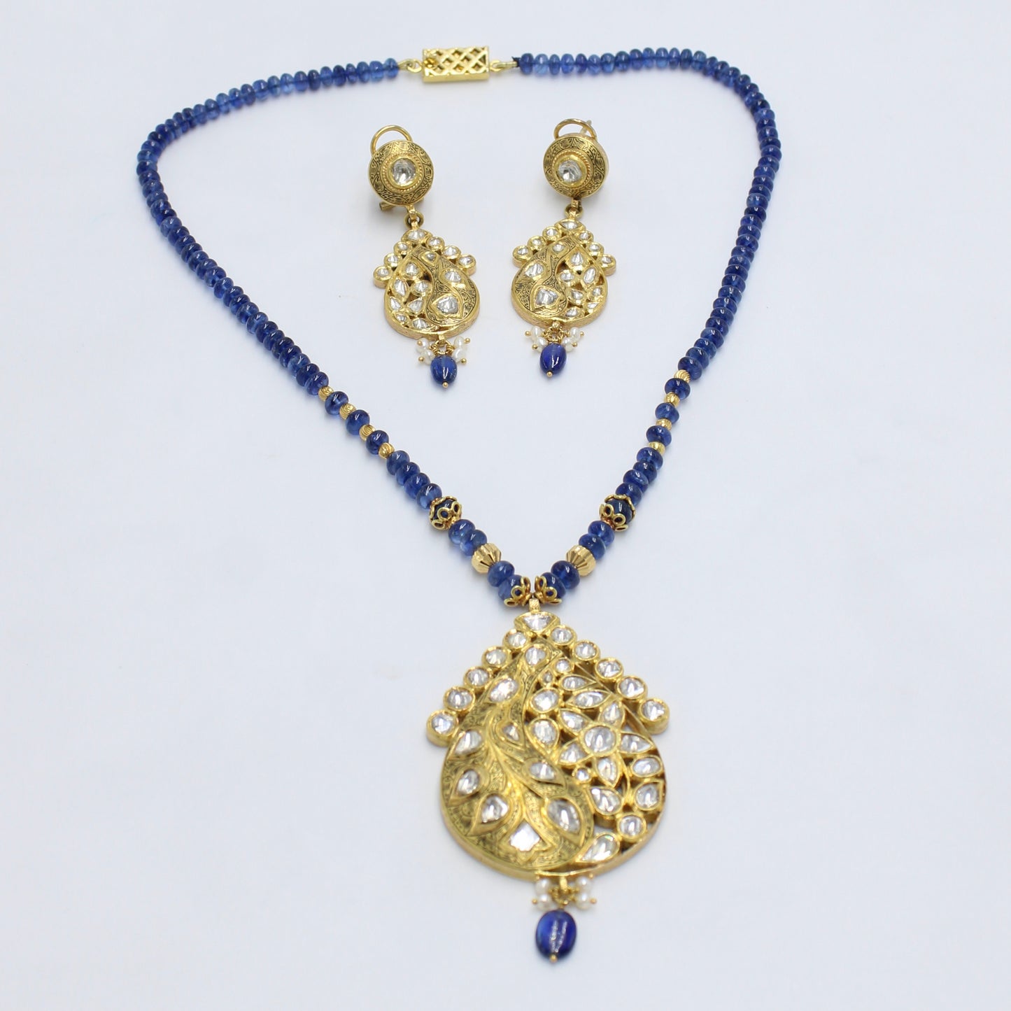 Vintage Natural Polki Diamond & Kyanite Kundan Necklace & Earrings in 22K Gold
