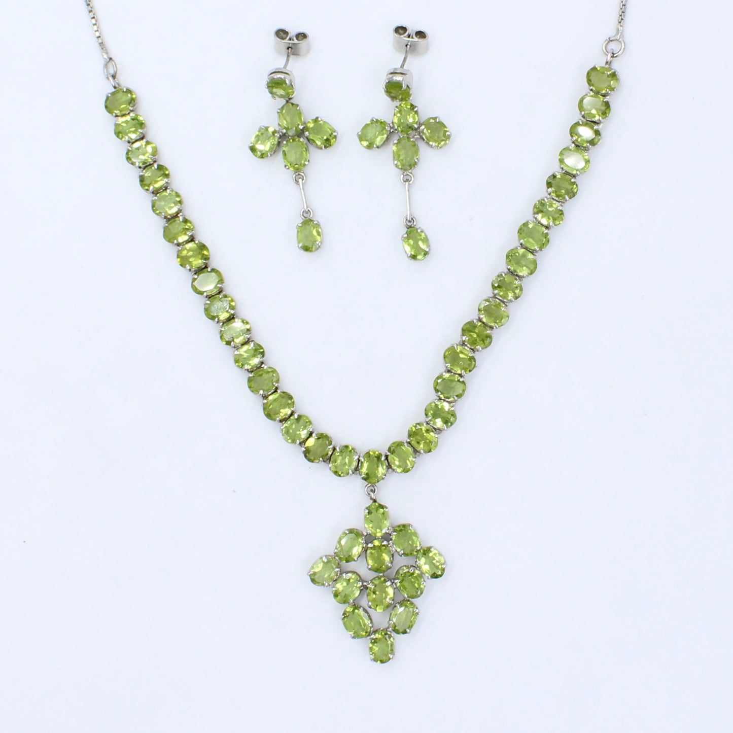 AAA 67.14 Natural Peridot Pendant Necklace, Earrings & Ring Set Sterling Silver