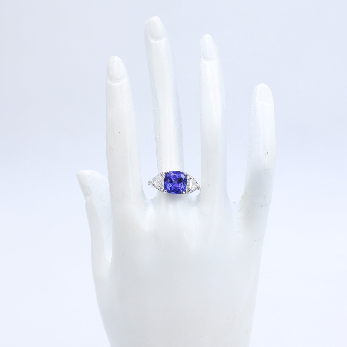 AAA+ 4.82 Ct Tanzanite & Trilliant Cut Diamond Engagement Ring 18K White Gold