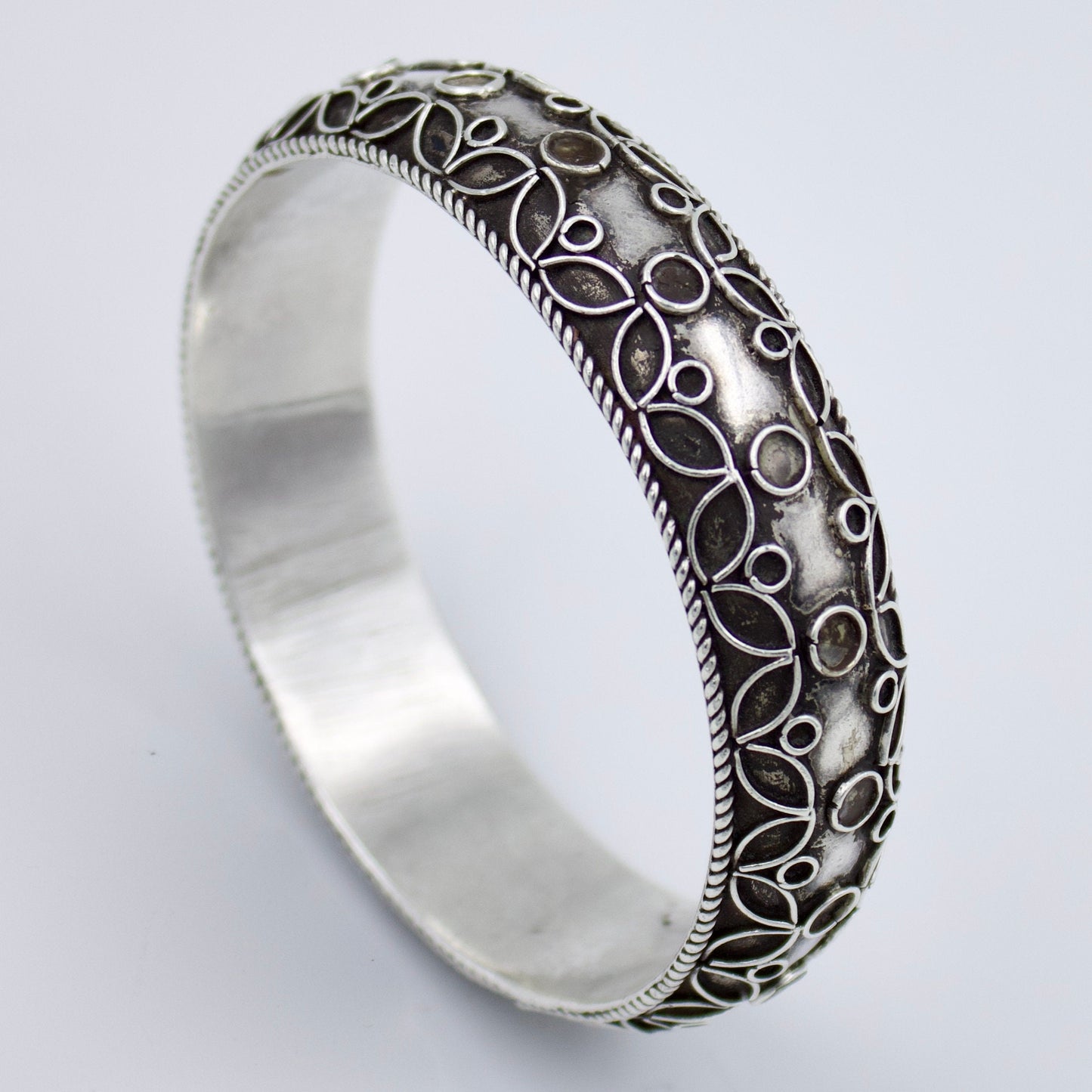 Stunning Handmade Etched Tribal Indian Kada Bangle