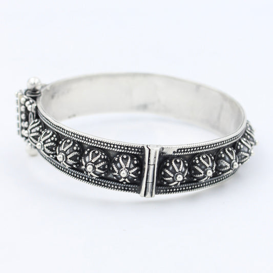 Hand Etched Kada Bangle Bracelet in Sterling Silver