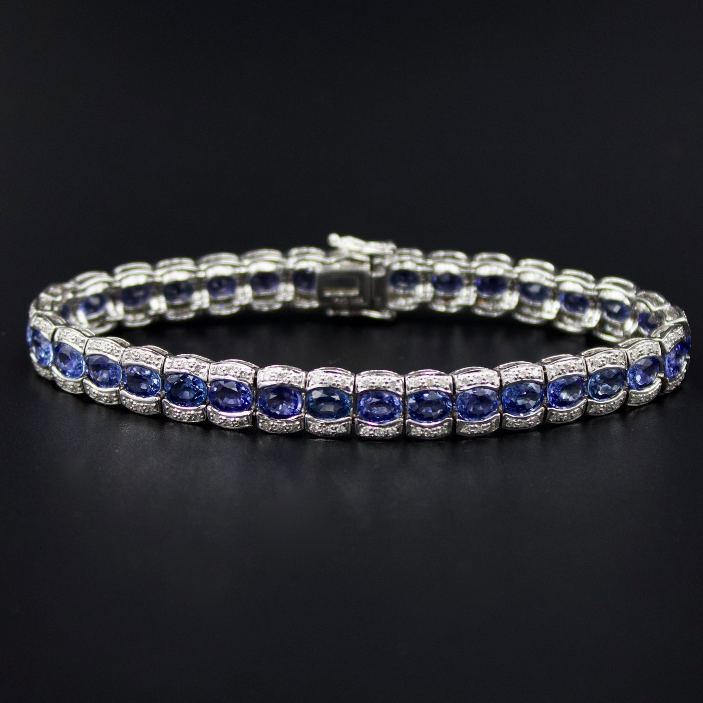 Elegant AAA 15 Ct Sapphire and Diamond Luxury Statement Tennis Bracelet in 18K White Gold