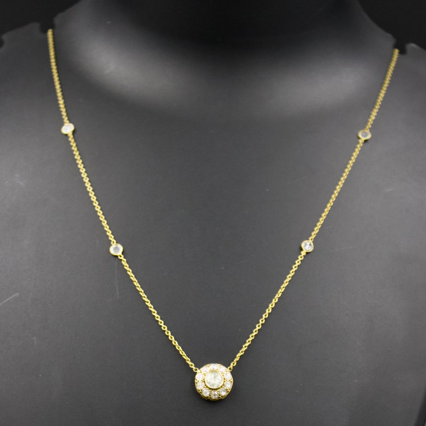 Elegant Natural 2.56 TCW Rose Cut Diamond Statement Pendant Necklace with Filigree Work in 18K Yellow Brushed Gold