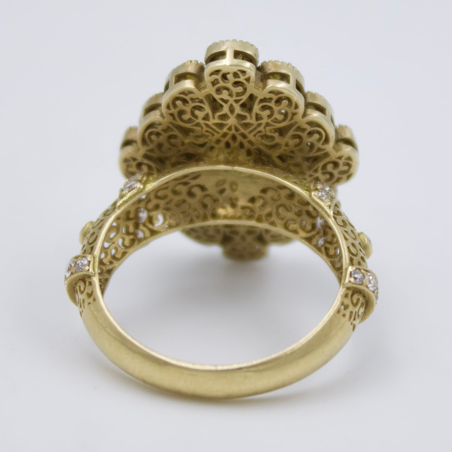 Luxurious Rose Cut Diamond Cocktail Ring with Filigree Work in 18K Brushed Gold