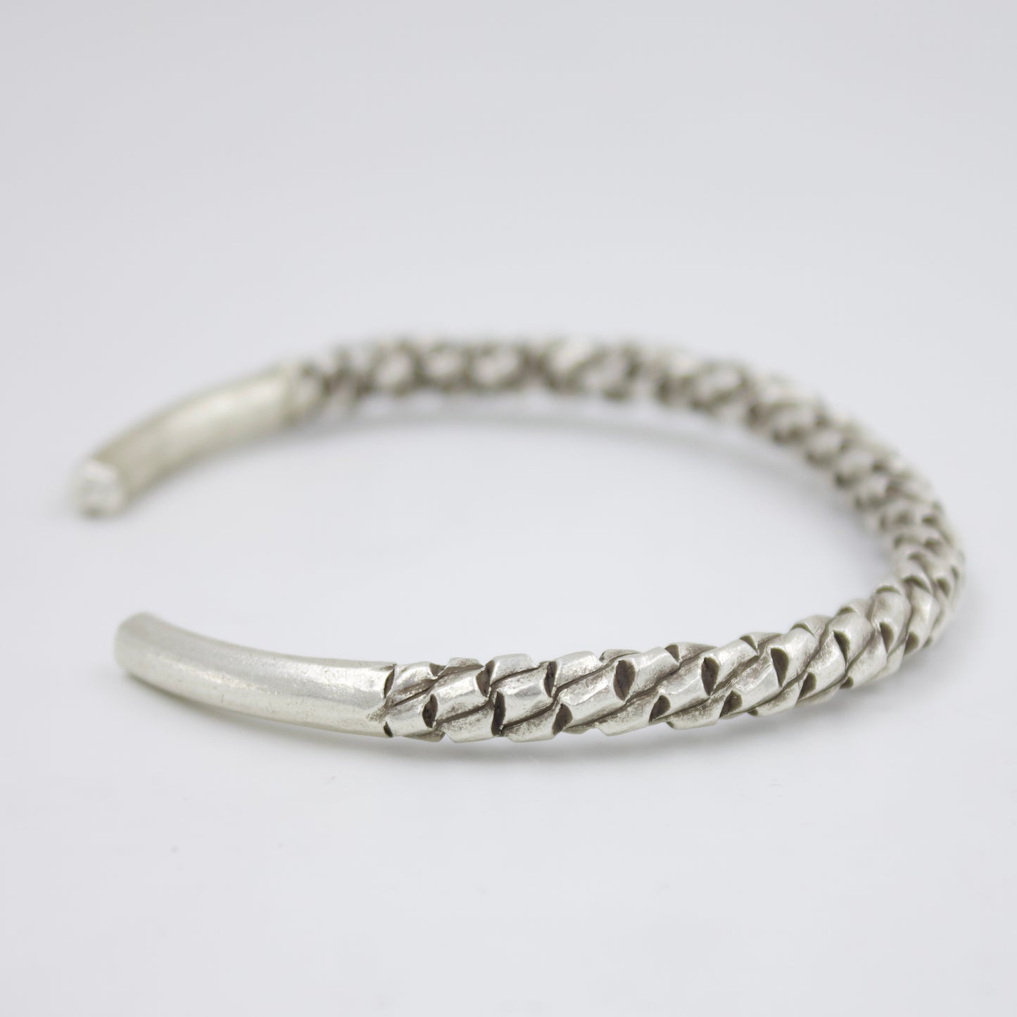 Indonesian Handmade Unisex Hammered Cuff Bracelet in Sterling Silver