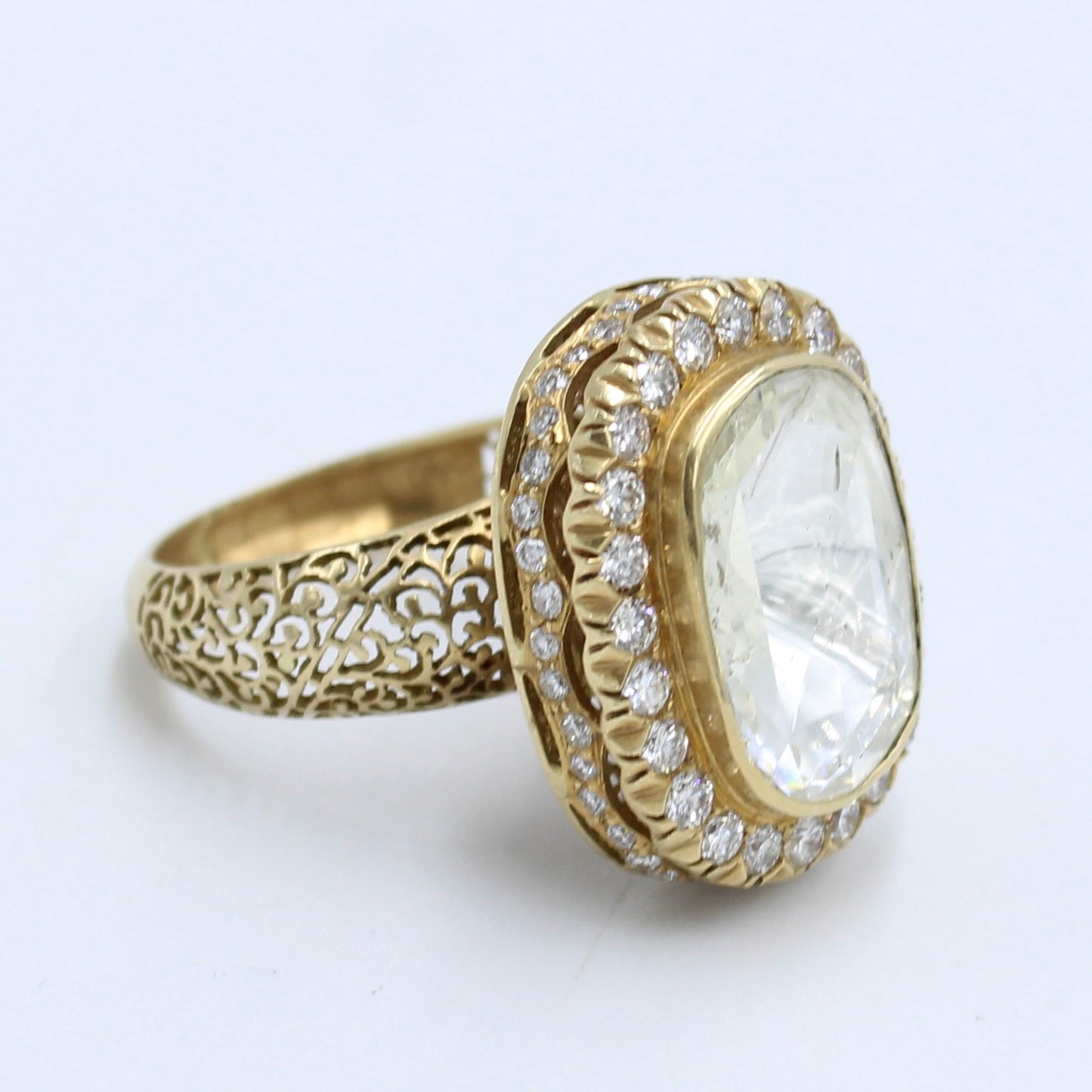 Luxury 3.58 Ct Polki Diamond Filigree Work Ring in 18K Gold