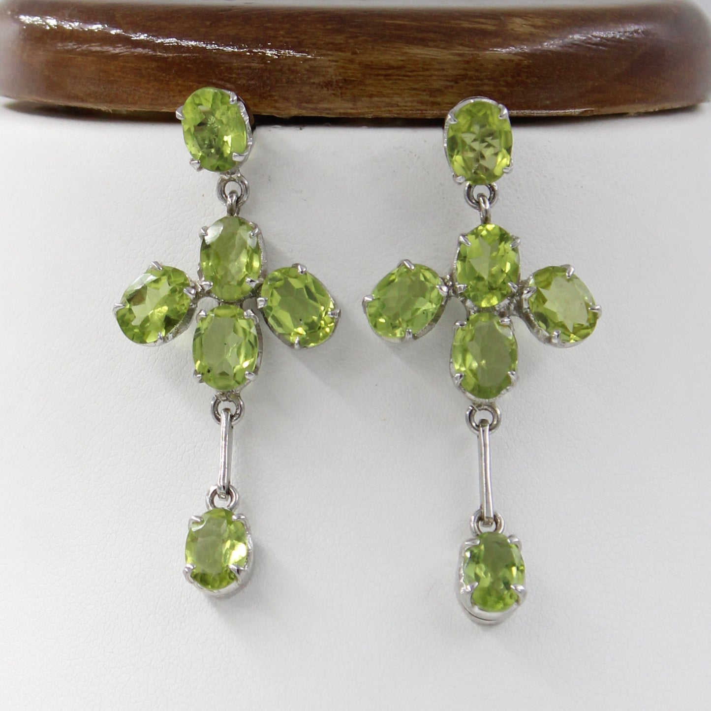 AAA 67.14 Natural Peridot Pendant Necklace, Earrings & Ring Set Sterling Silver
