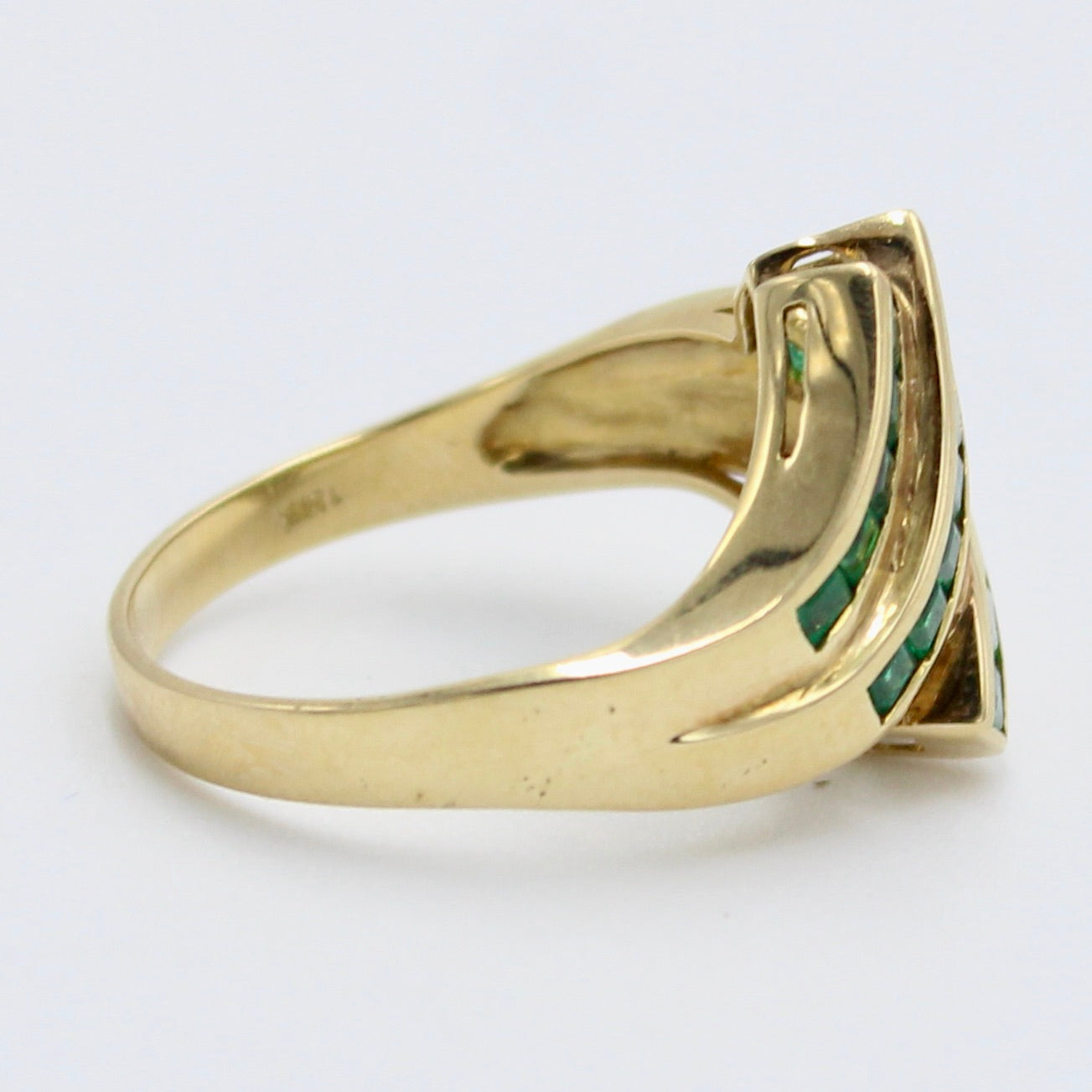 Vintage AAA 1.34 Ct Emerald & Diamond Channel Setting Ring in 18K Gold