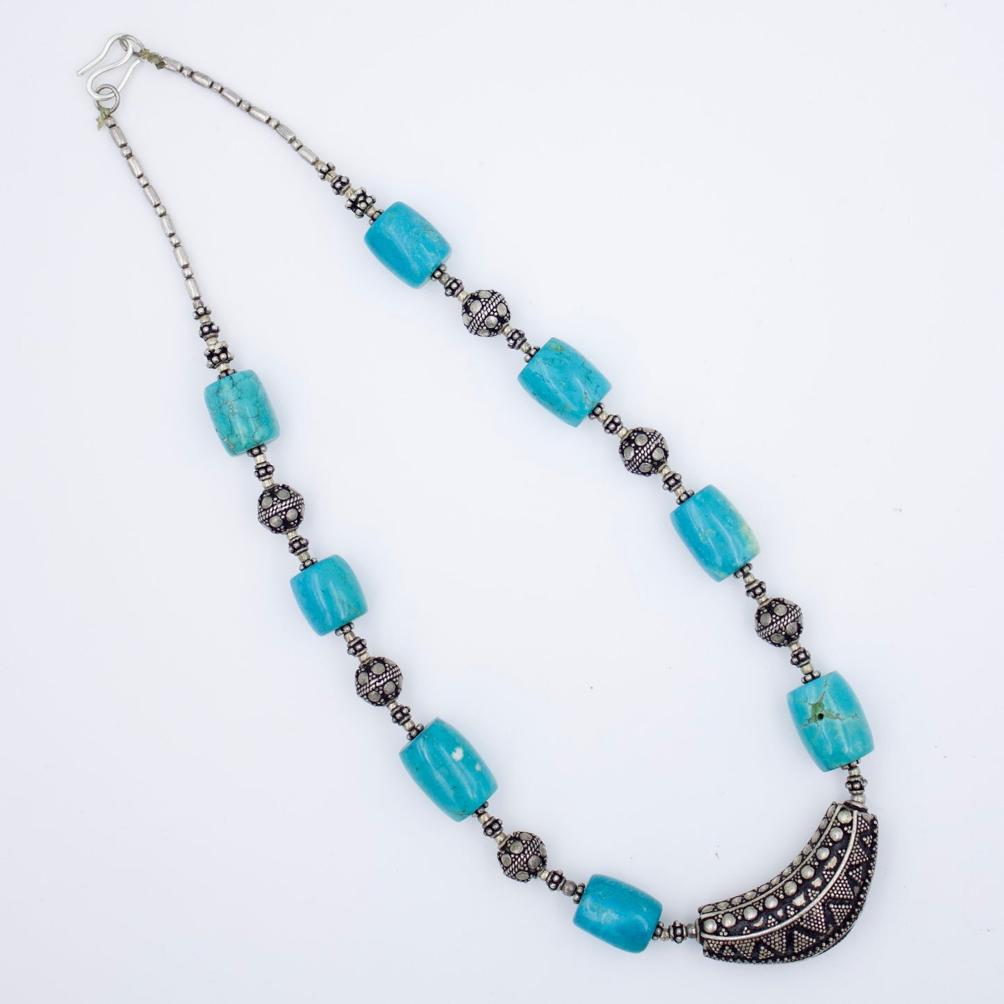 Vintage Turquoise Handmade Rawa Pendant Necklace in Sterling Silver