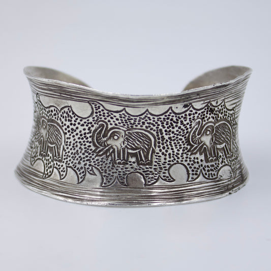 Vintage Indonesian Hand Etched Elephant Statement Cuff Bracelet in Sterling Silver