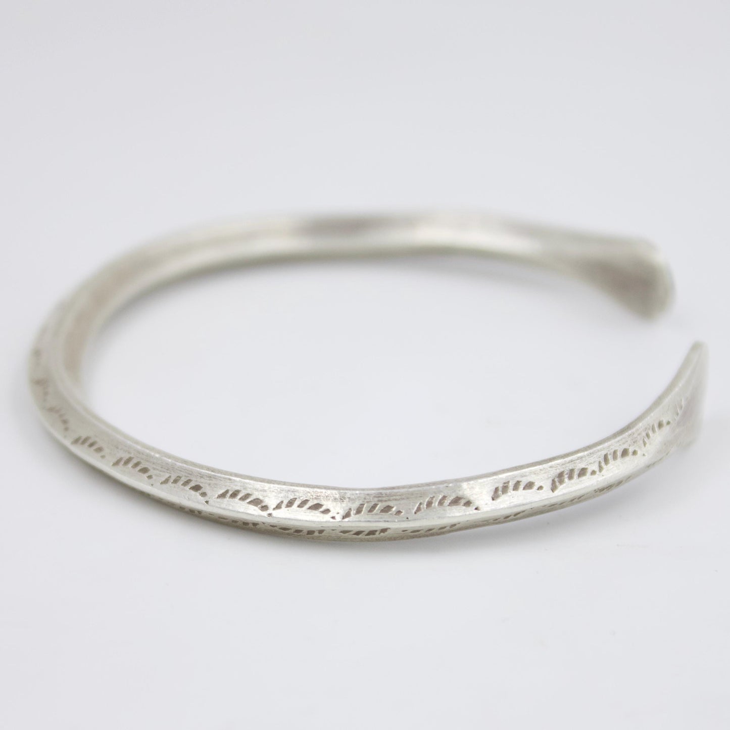 Indonesian Handmade Unisex Slim Cuff Bracelet in Sterling Silver