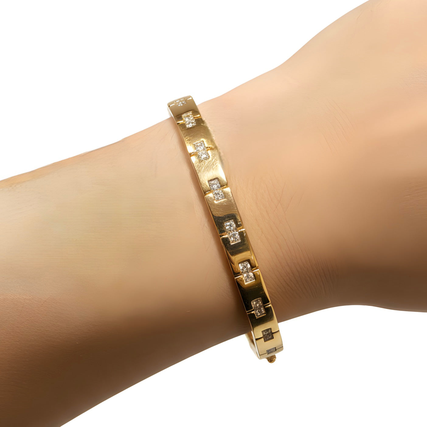 Elegant 1.29 Ct Natural Diamond Hinged Bangle Bracelet in 18KY Gold 6.7 Inches