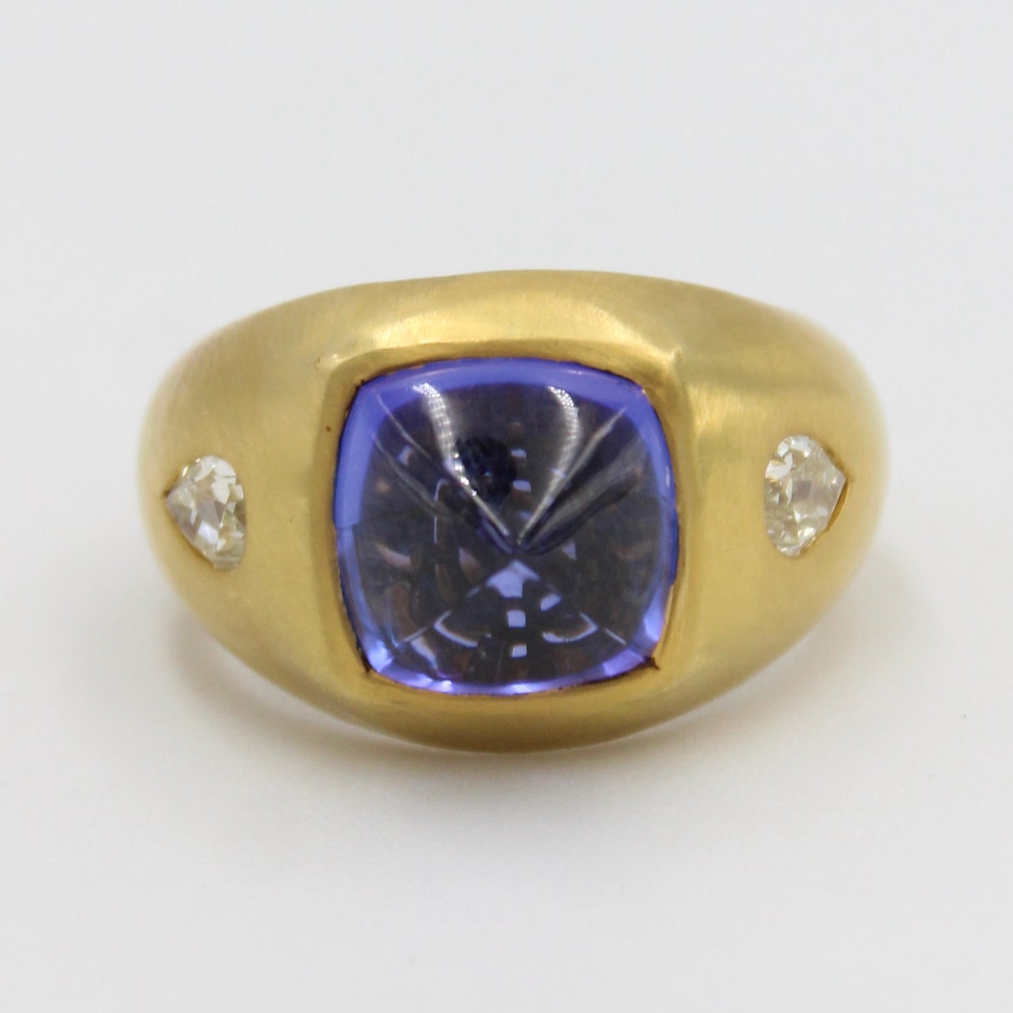 7.1 Ct AAA Sugarloaf Tanzanite & Old Mine Diamond Cocktail Ring 18K Brushed Gold