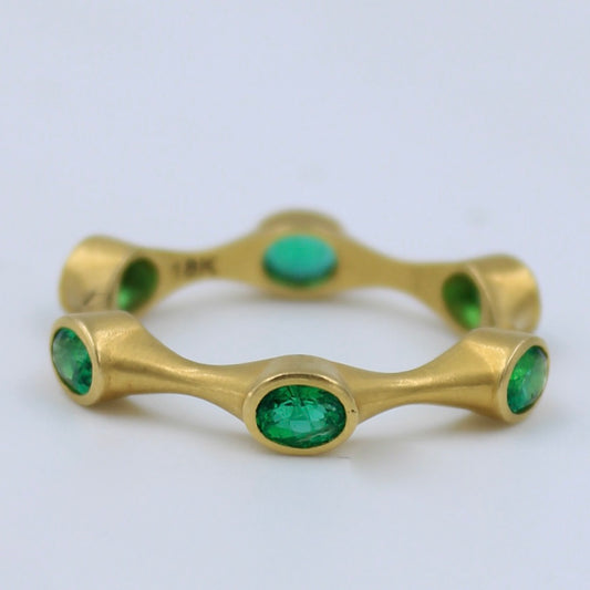 Natural 1.03 Ct Emerald Eternity Band Stackable Ring in 18K Brushed Gold