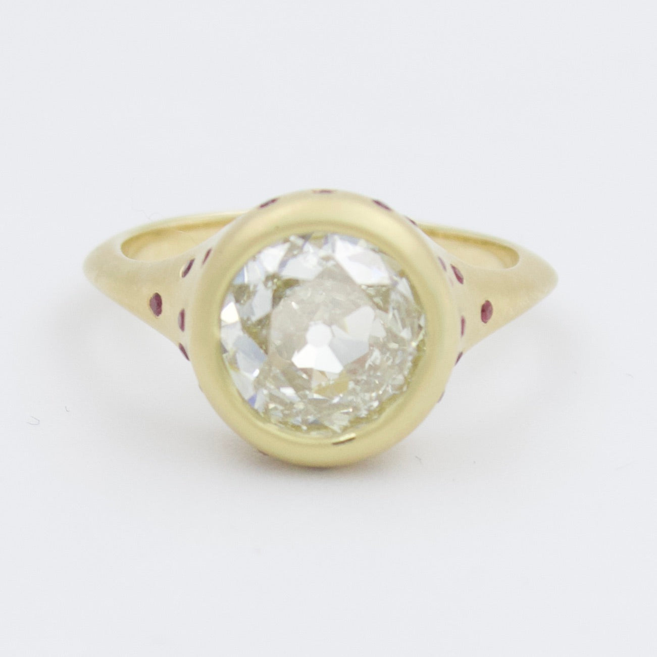 IGI 2.26 Ct Old European Cut Diamond & Ruby Engagement Ring in 18KY Brushed Gold