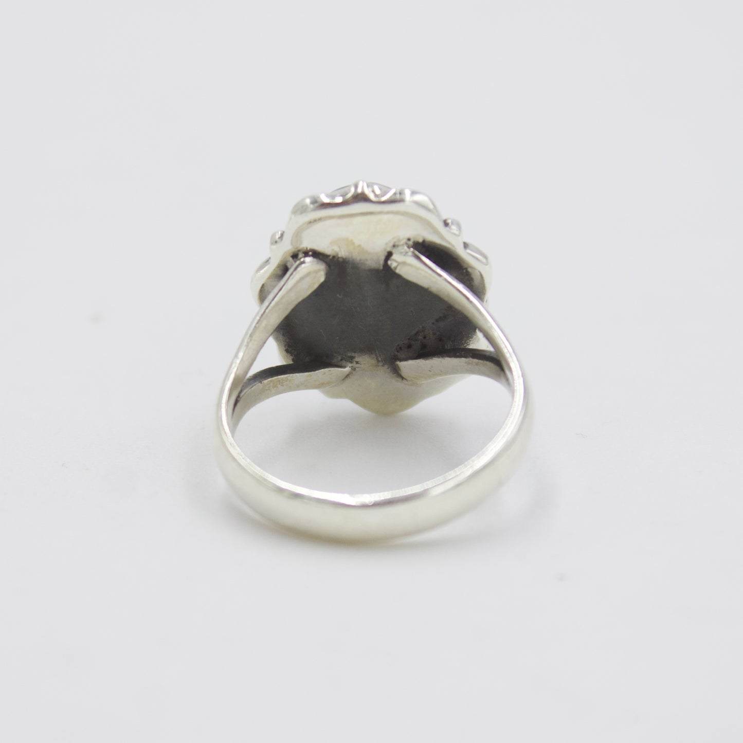 Natural Turquoise Oval Filigree Scalloped Statement Ring