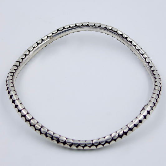 Vintage Indonesian Minimalist Pebble Slip On Bangle in Sterling Silver
