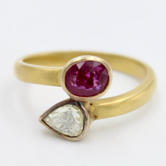 AAA 1.36 Ct Untreated Ruby & Rose Cut Diamond Toi Et Moi 18K Brushed Gold Ring