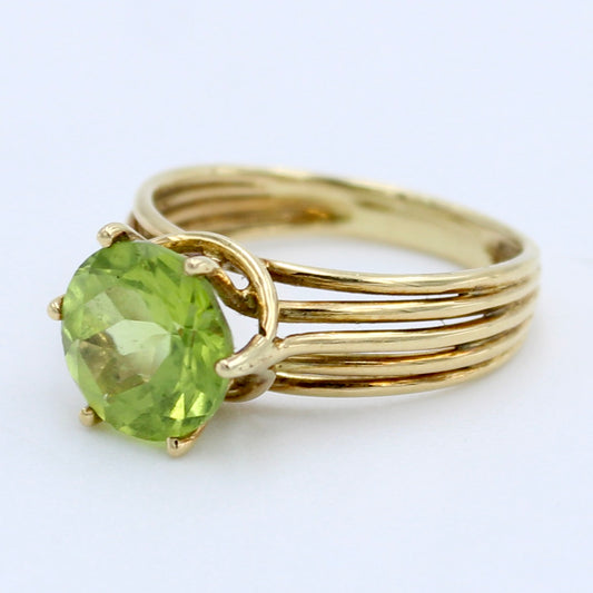 Vintage AAA 4.5 Ct Arizona Peridot Solitaire Ring in 18K Yellow Gold