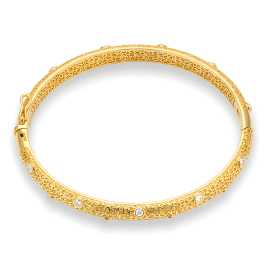 Luxurious 0.74 Ct Natural Diamond Filigree Work Bangle Bracelet 18K Yellow Gold