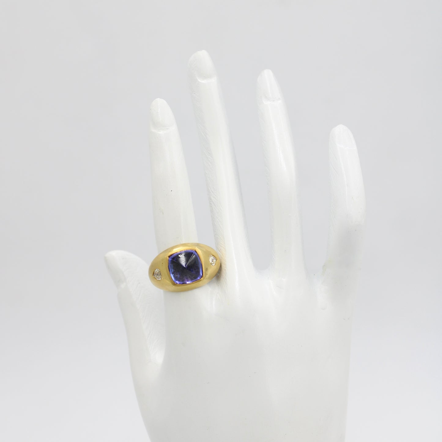 7.1 Ct AAA Sugarloaf Tanzanite & Old Mine Diamond Cocktail Ring 18K Brushed Gold